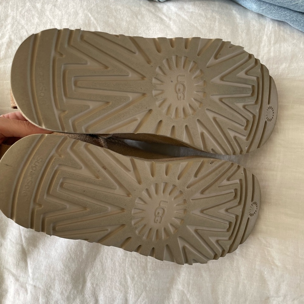 Ugg Ultra Mini - image 4